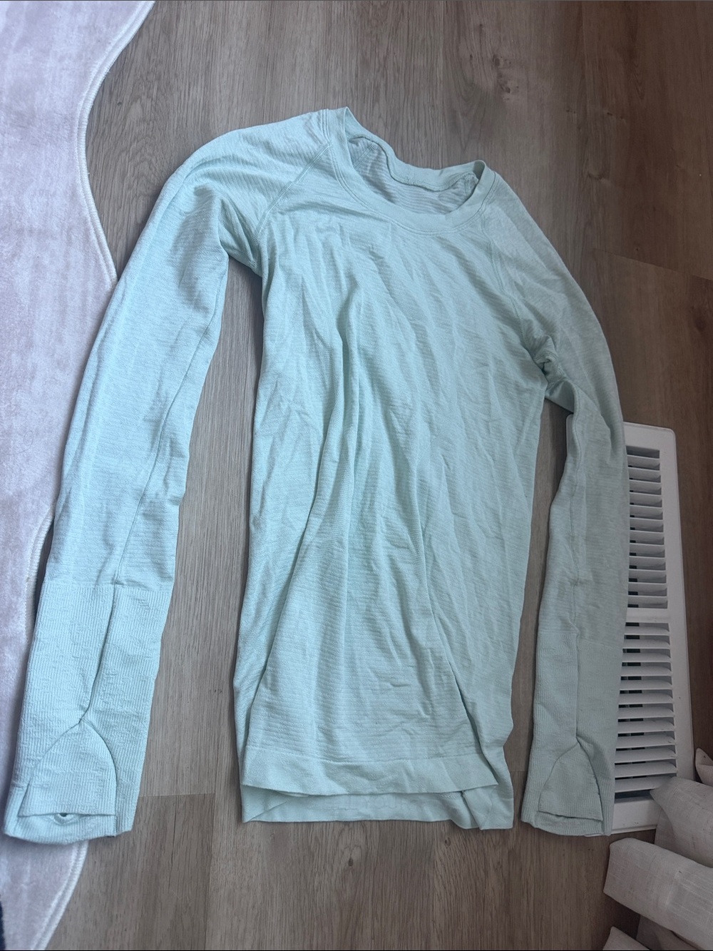 lululemon athletica Mint Long-Sleeve Crew Top